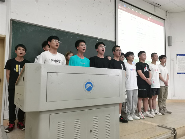 5a3362aa211841da900fedb21c10599a.jpg 实践活动2.jpg