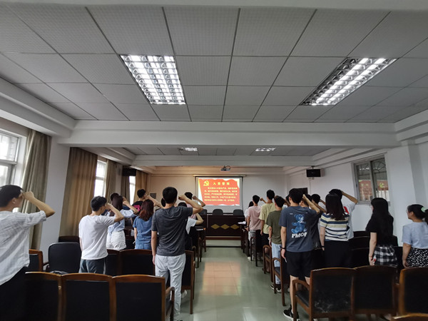 5cbf3e1169b0435b823584b5bdcb34f8.jpg