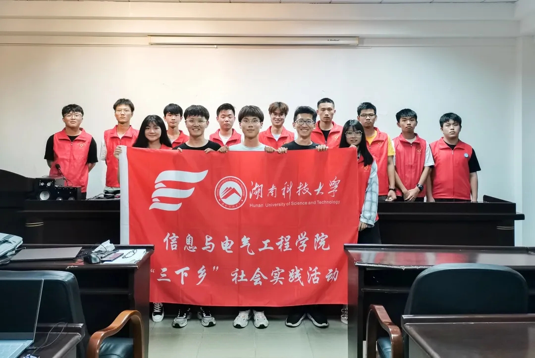 d2c1e72d6c6543f0a189c9be9657ab93.jpg d2c1e72d6c6543f0a189c9be9657ab93.jpg