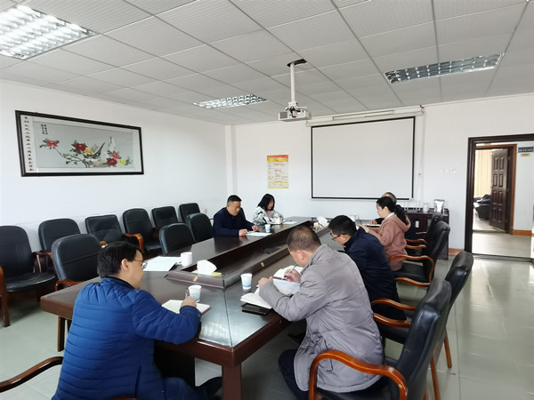 dfb91a98b1804a78aa5a2f00b1991e3f.jpg 11月中心组学习3_副本.jpg