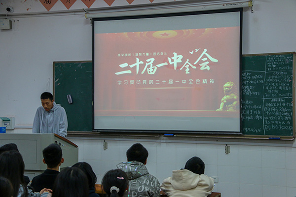 e017573d164b437cb59694d0e0e0ccd3.jpg