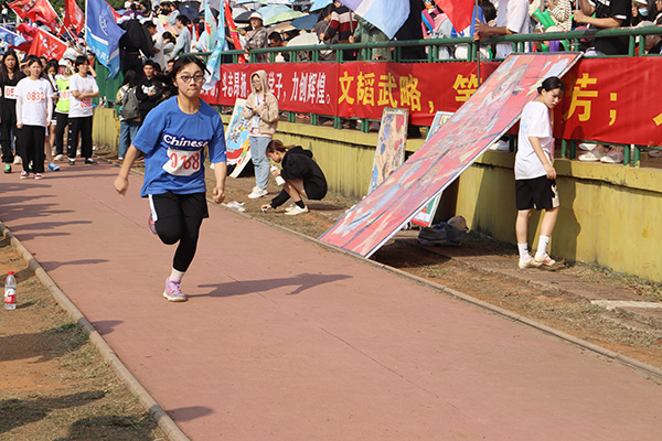 fbb3dc5760be4bba860637de5d2a987f.jpg