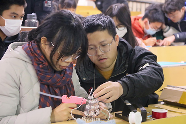 93ac166dfa074358a1d689c8bca4e279.jpg 选手2.JPG
