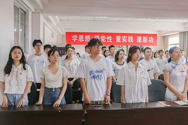 fad87a880aed4341b9f2d58f58e14509.jpg 校歌.jpg