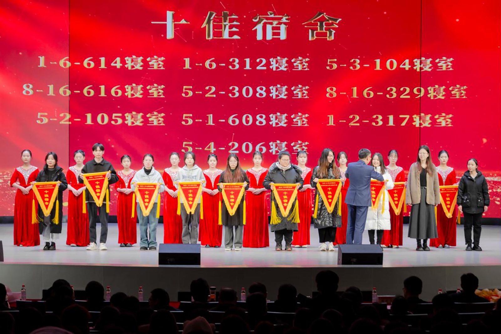 7f0fbc21f8334ababceeea6a39f15bf3.png 图片6.png
