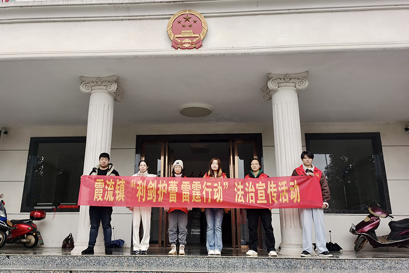 9a24e4e6ca9948fb87f71305d26ee135.png 图片7.png