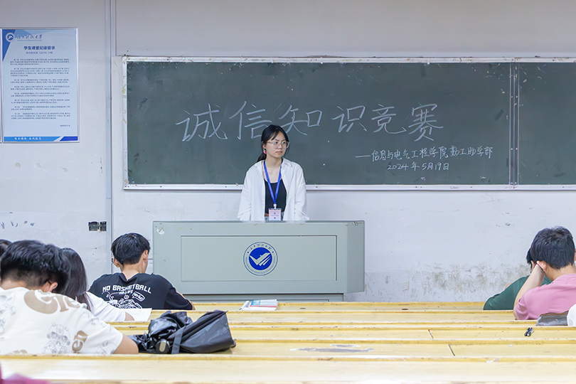 9ef7be557eb64821a1e04f9e4fe4f47c.png 图片 1.png